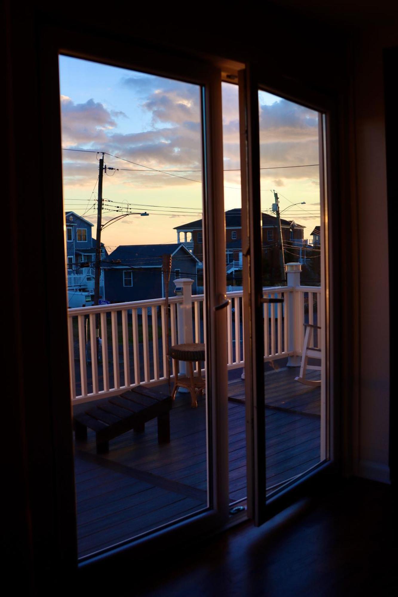 Cozy East Haven Apartment - Walk To Beach! Exterior photo